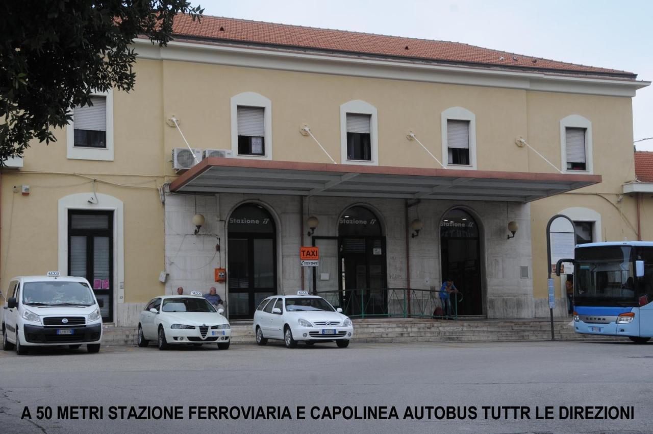 La Casa Di Luna San Benedetto del Tronto Ngoại thất bức ảnh